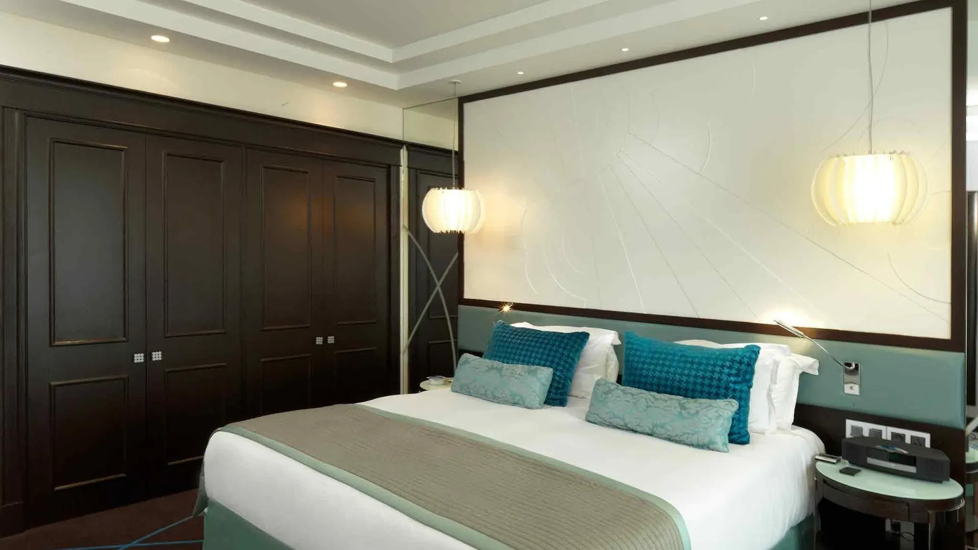 Sofitel Beirut Le Gabriel Hotel 5*,